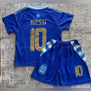 LIONEL MESSI LARGE YOUTH SOCCER JERSEY SIZE 28  KIDS FOOTBALL ARGENTINA SET OF 2